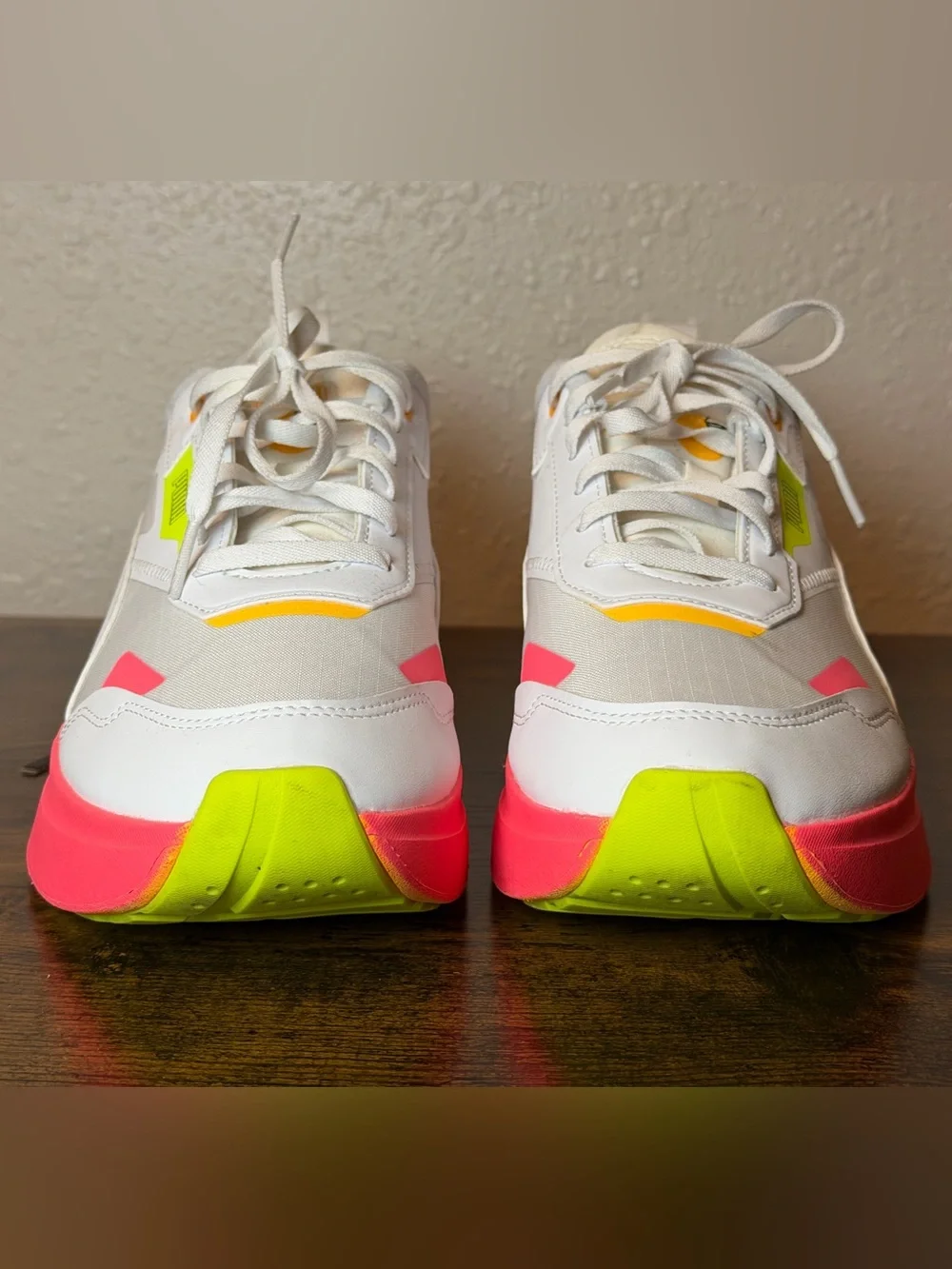 PUMA Kosmo Rider Summer Squeeze White Neon Chunky Sneakers Women’s 9.5 EU 40.5